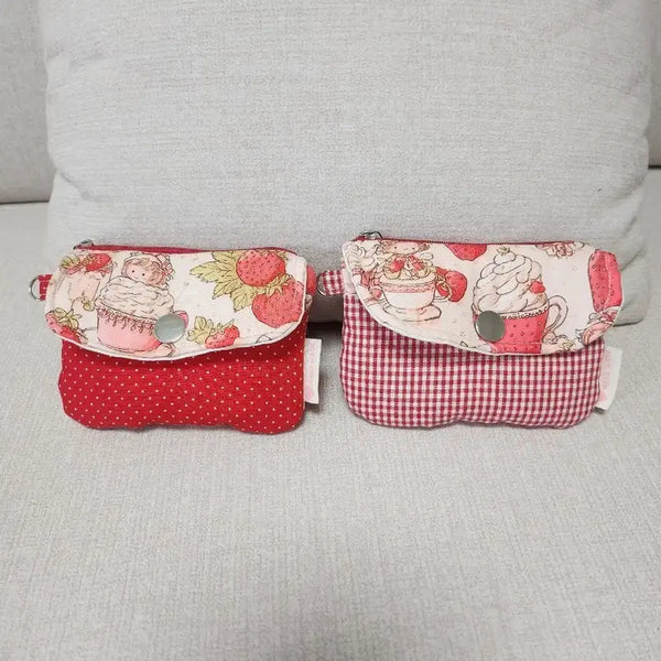 [BUNJANG] Strawberry Padded Card Coin Wallet / 딸기컵요정 패딩카드동전 지갑