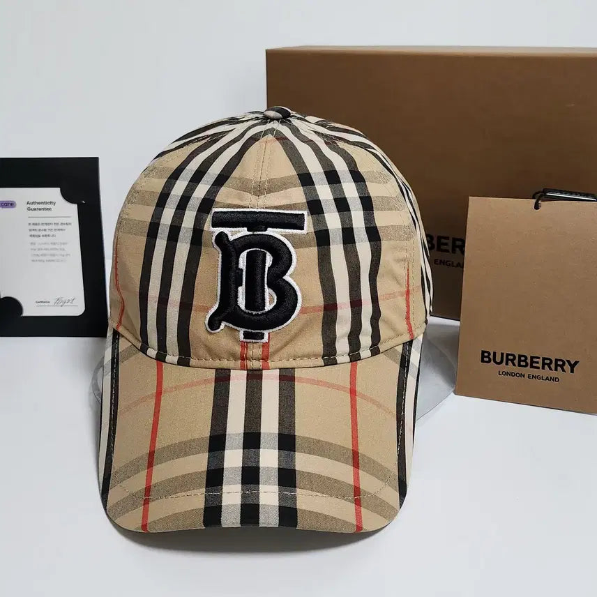 [BUNJANG] Burberry Check TB Embroidery Ball Cap Hat / [M] 버버리 체크 TB 자수 볼캡 모자 8027502