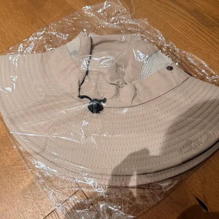 [BUNJANG] Wide Brim Breathable Hat for Hiking, Camping, Trekking, and Fishing / [ 미사용 새상품] 챙 넓은 등산 캠핑 트레킹 낚시 통풍 모자 햇