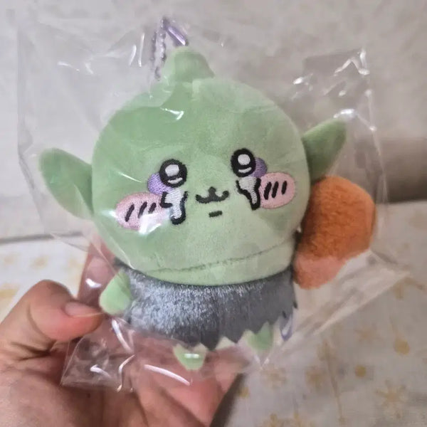 [BUNJANG] Chiikawa Crying Goblin Plush Keychain / 치이카와 우는 고블린 인형 키링