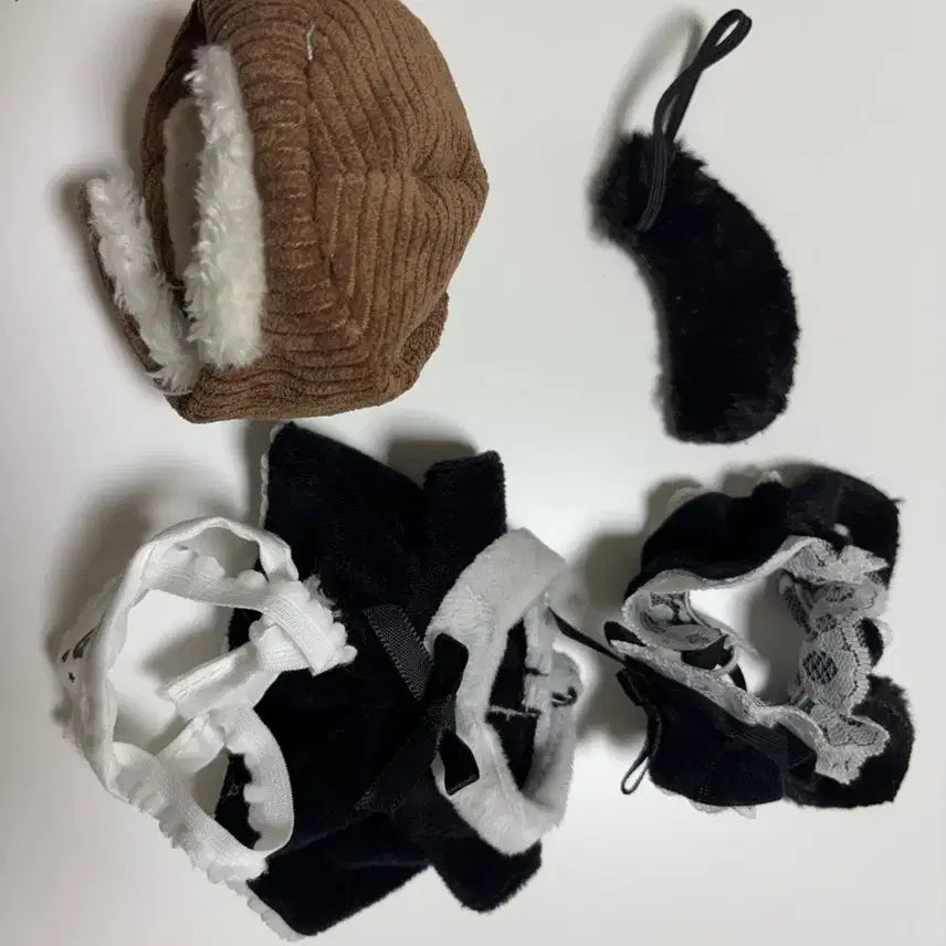 [BUNJANG] Doll Clothes Costume Set: Maid Outfit, UsHanka Hat, Bandana / 7월까지) 인형옷 코스튬 세트 메이드복, 군밤모자, 두건
