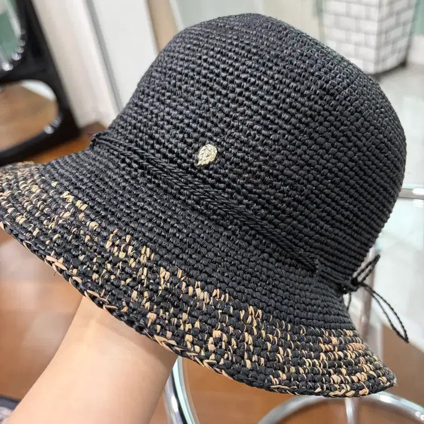 [BUNJANG] Helen Kaminski Raffia Bucket Hat / 헬렌카민스키 라피아 모자
