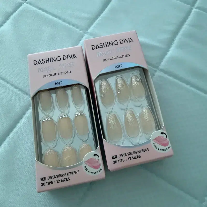 [BUNJANG] Dashing Diva Wedding Photoshoot Nail Tips / 데싱디바 웨딩촬영 네일팁
