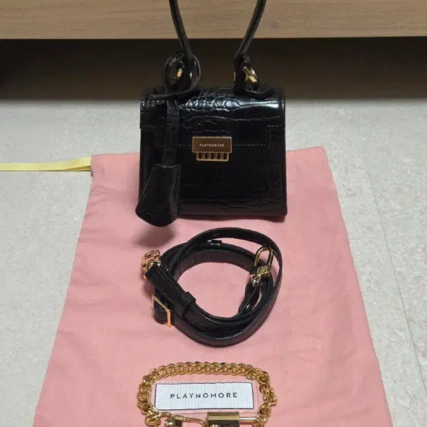 [BUNJANG] Play No More Micro Candy Bag Black / 플레이노모어 마이크로 캔디백 블랙