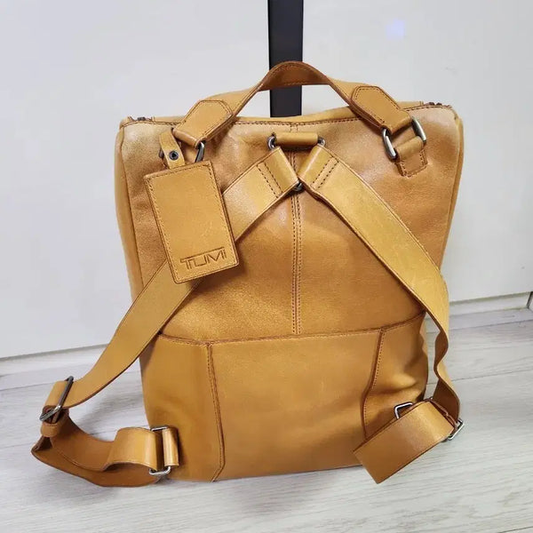 [BUNJANG] Tumi Genuine Leather Backpack / 투미 정품 천연가죽 백팩 판매합니다.