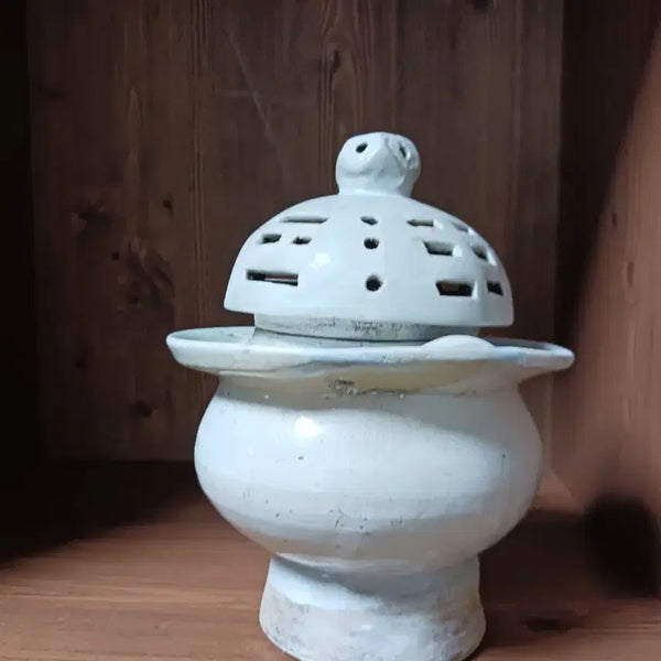 [BUNJANG] Joseon Dynasty White Porcelain Incense Burner (Lid Mismatched) / 조선백자 향로  뚜껑 제짝 아님