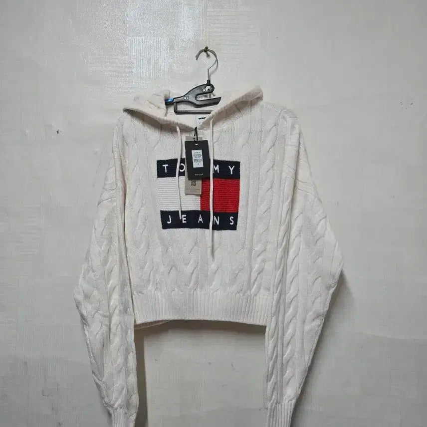 [BUNJANG] Tommy Jeans Cable Crop Knit Hoodie XS / 미착용) 타미진스 케이블 크롭 니트 후드티  XS