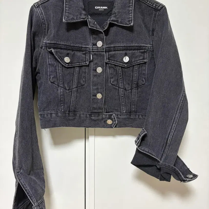 [BUNJANG] CRANK Cropped Denim Jacket / CRANK 크롭 데님 자켓