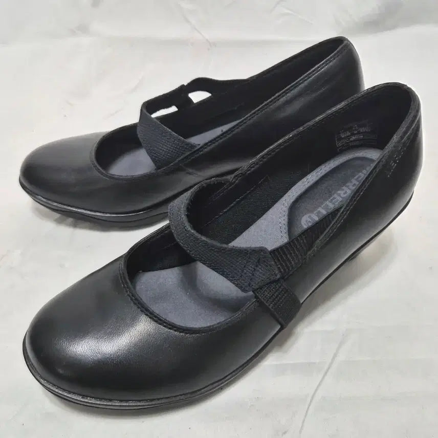 [BUNJANG] Merrell Women's Black Flat Shoes / 240 메렐 여성 단화 블랙