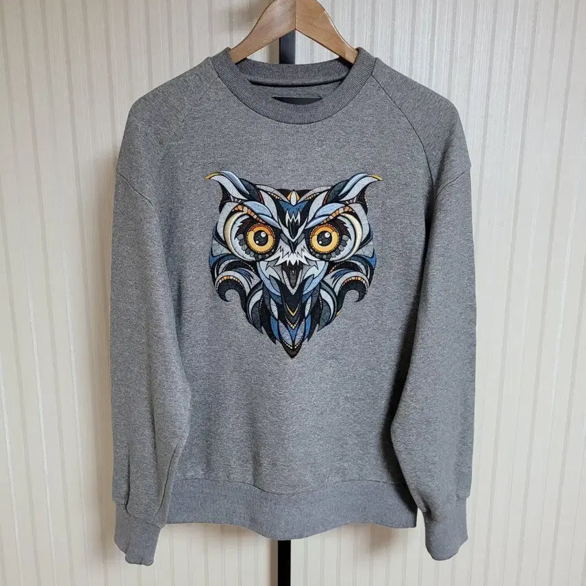 [BUNJANG] Juun.J Grey Owl Embroidery Sweatshirt JC6341P01 / [46] 준지 그레이 부엉이 자수 맨투맨 JC6341P01