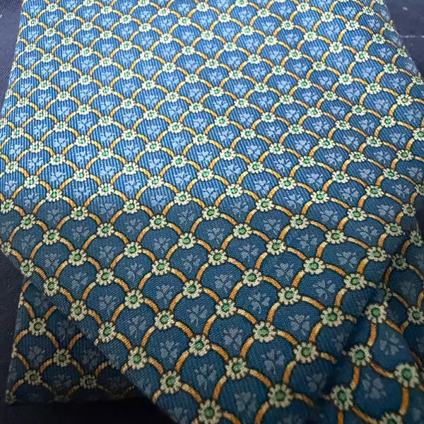 [BUNJANG] Salvatore Ferragamo Blue Flower Pattern Necktie / 페레가모 넥타이 블루 플라워 패턴