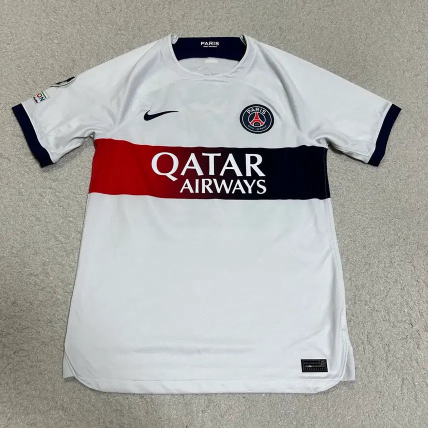 [BUNJANG] Nike Paris Saint-Germain Lee Kang-in Authentic Home Jersey / 나이키 파리생제르맹 유니폼 반팔 이강인 마킹 s