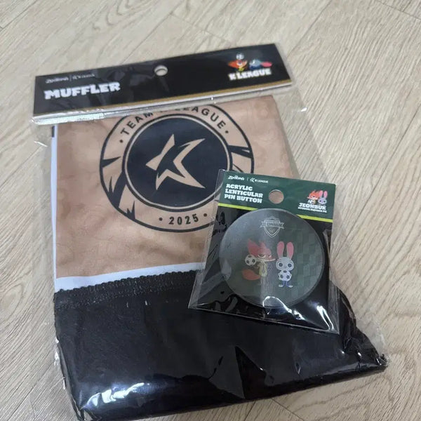 [BUNJANG] K League X Zootopia Collaboration Goods Set (Muffler + Pin Button) / K리그 X 주토피아 콜라보 굿즈 세트 (머플러 + 핀버튼)