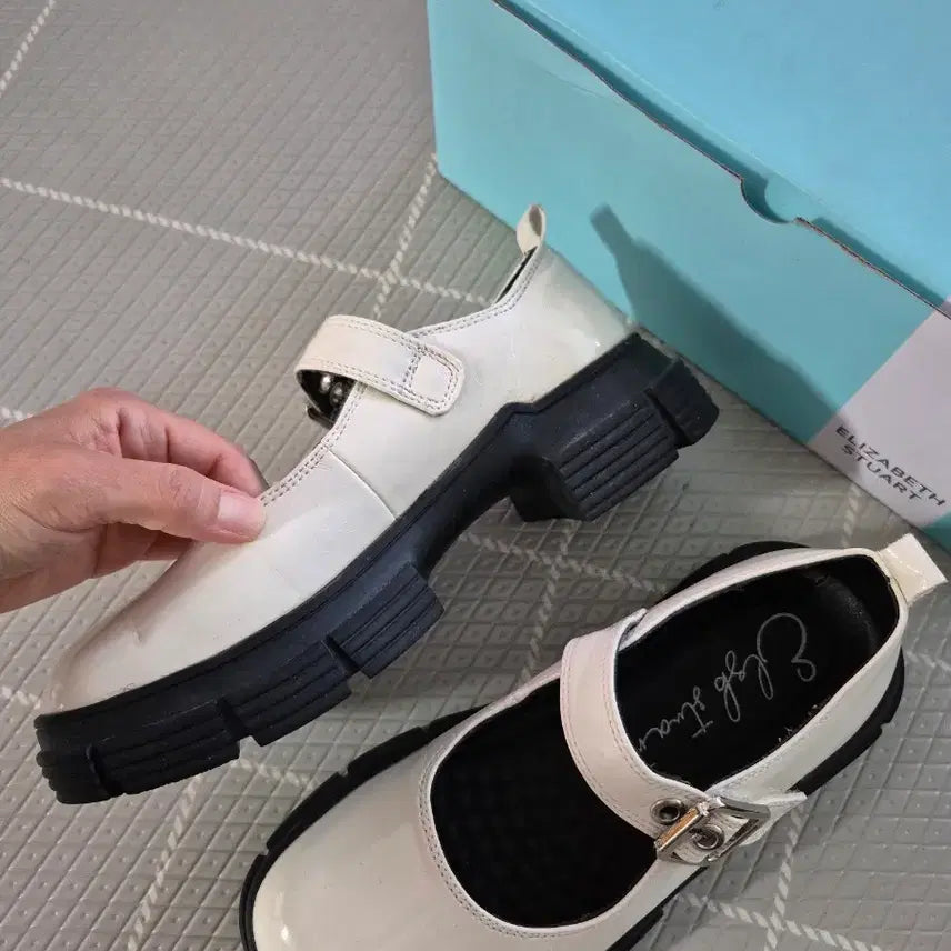 [BUNJANG] Elizabeth Stuart Mary Jane Shoes Ivory / 엘리자베스 스튜어트 메리제인 슈즈 아이보리 225