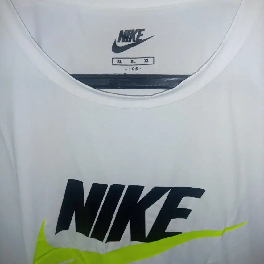 [BUNJANG] Nike Short Sleeve T-Shirt White XL (105) / 나이키 반팔 티셔츠 XL 105 화이트 새상품