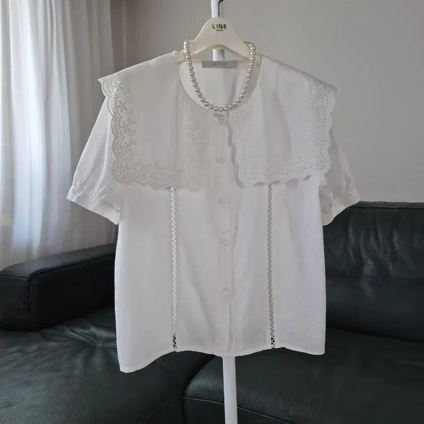 [BUNJANG] Coincoz Big Collar 100% Cotton Blouse / 코인코즈 빅카라 면100 블라우스