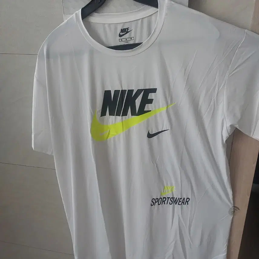 [BUNJANG] Nike Cooling Fabric Short-Sleeve T-Shirt XL White / 나이키 냉감원단 반팔티 XL  새상품 화이트