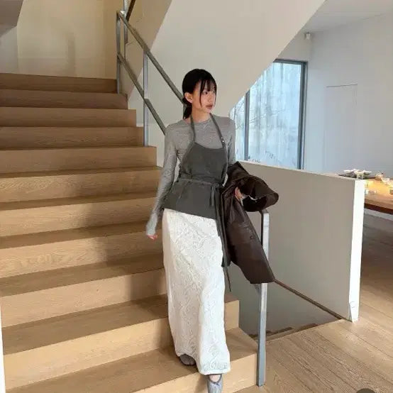 [BUNJANG] Monoha Suede Apron Top / 모노하 스웨이드 에이프론 탑