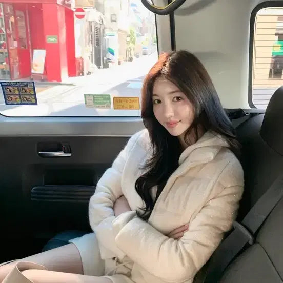 [BUNJANG] Lapla Sequin Padded Jacket / 라플라 스팽글 패딩