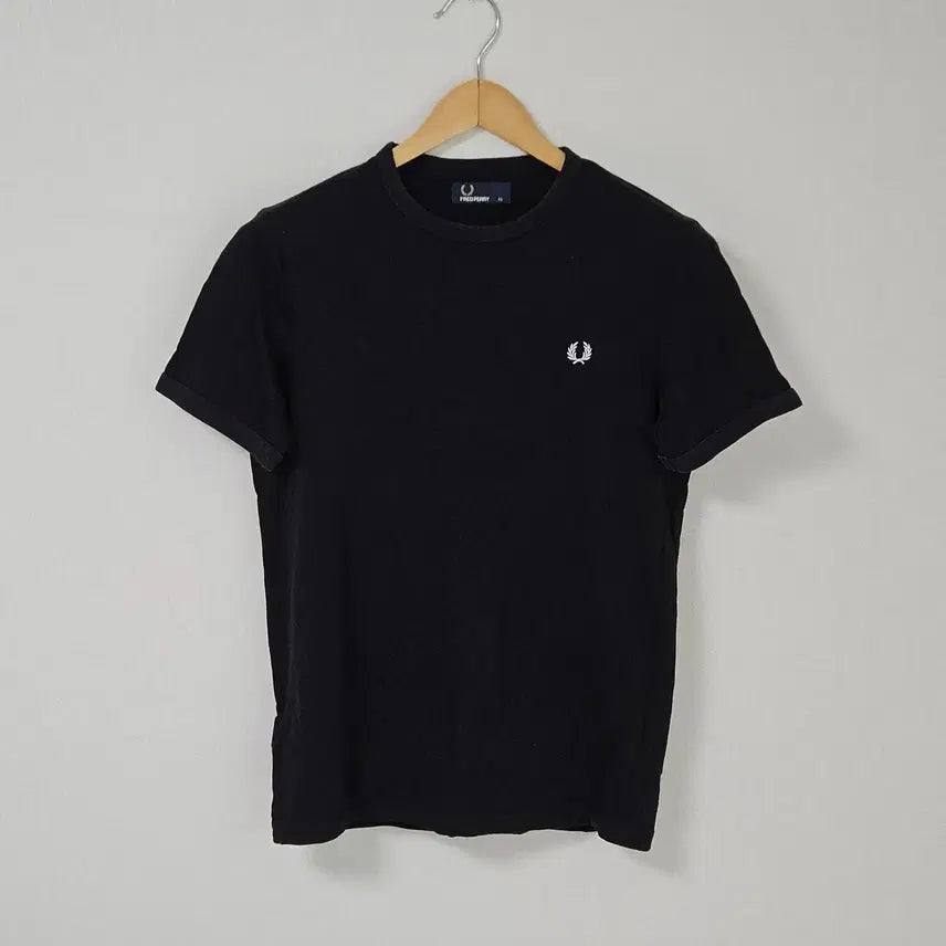 [BUNJANG] Fred Perry Crewneck Short Sleeve T-Shirt Classic XS / 프레드페리 크루넥 반팔 티셔츠 클래식 XS