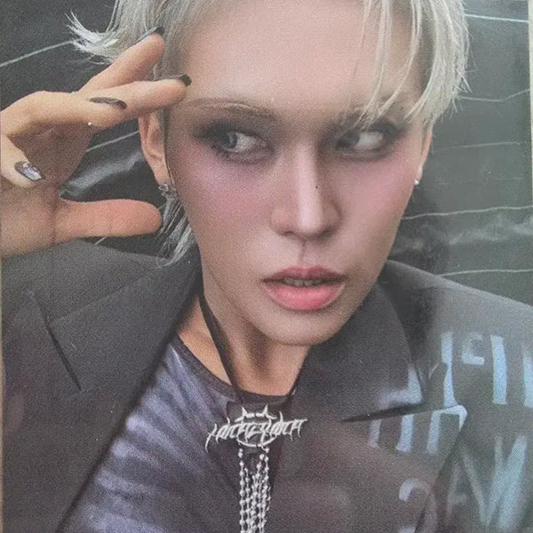[BUNJANG] [UXLXVE] XLOV Hyun Photocard / #콘서트 할인# [UXLXVE] Xlov 엑스러브 현 HYUN 미공포