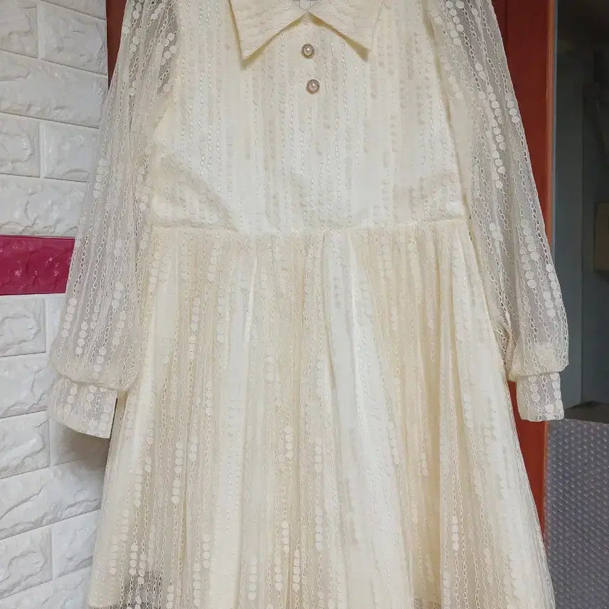 [BUNJANG] Children's Lace Sleeve Dress Ivory Size 44 / 아동복 레이스 소매 원피스 아이보리 44사이즈