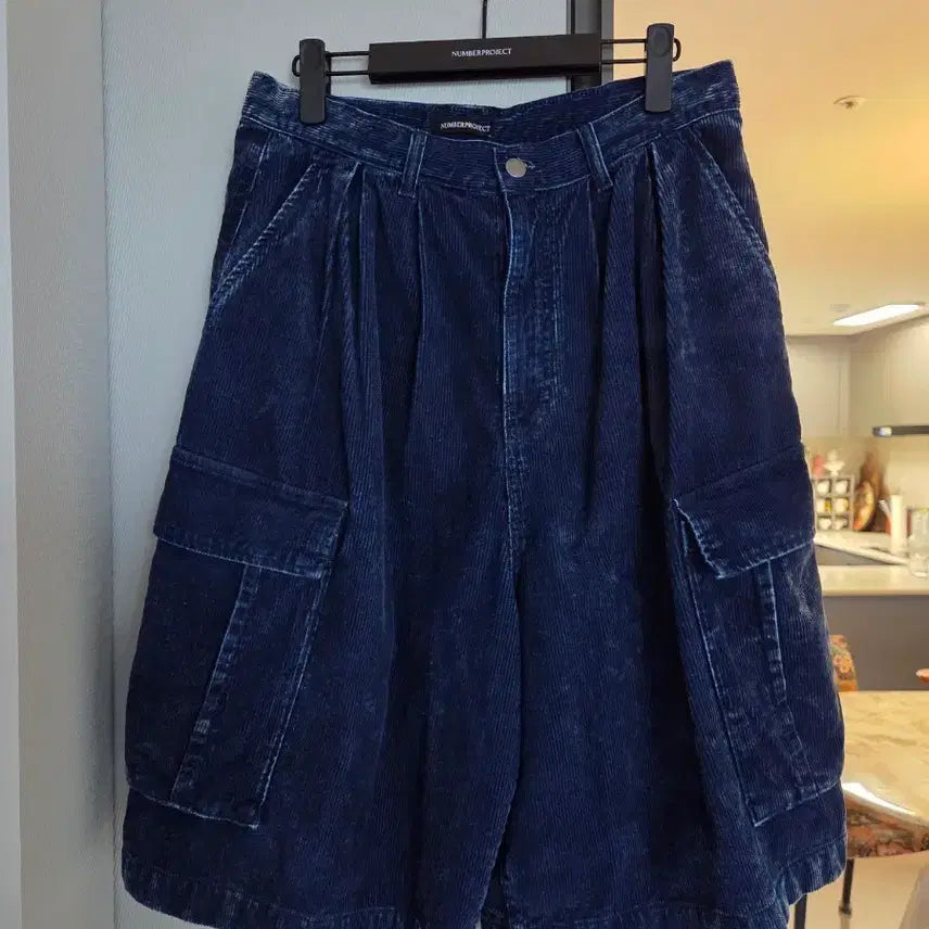 [BUNJANG] Numbering Project Cargo Bermuda Shorts / 넘버링 프로젝트  카고 버뮤다 쇼츠