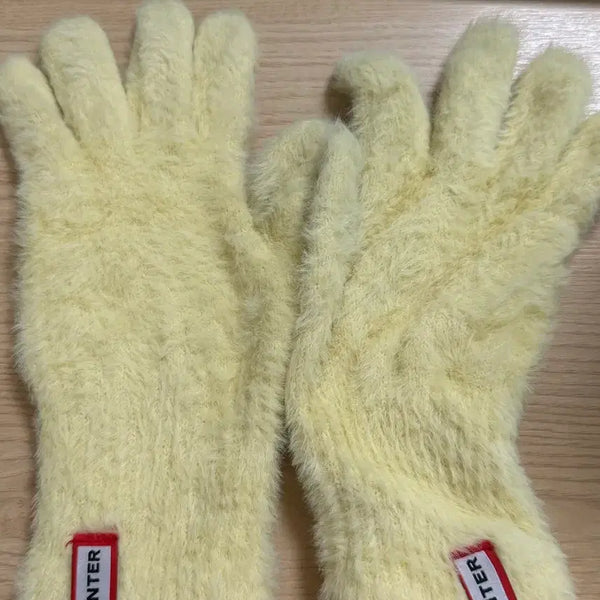 [BUNJANG] Hunter Yellow Fur Gloves / 헌터 옐로우 퍼 장갑