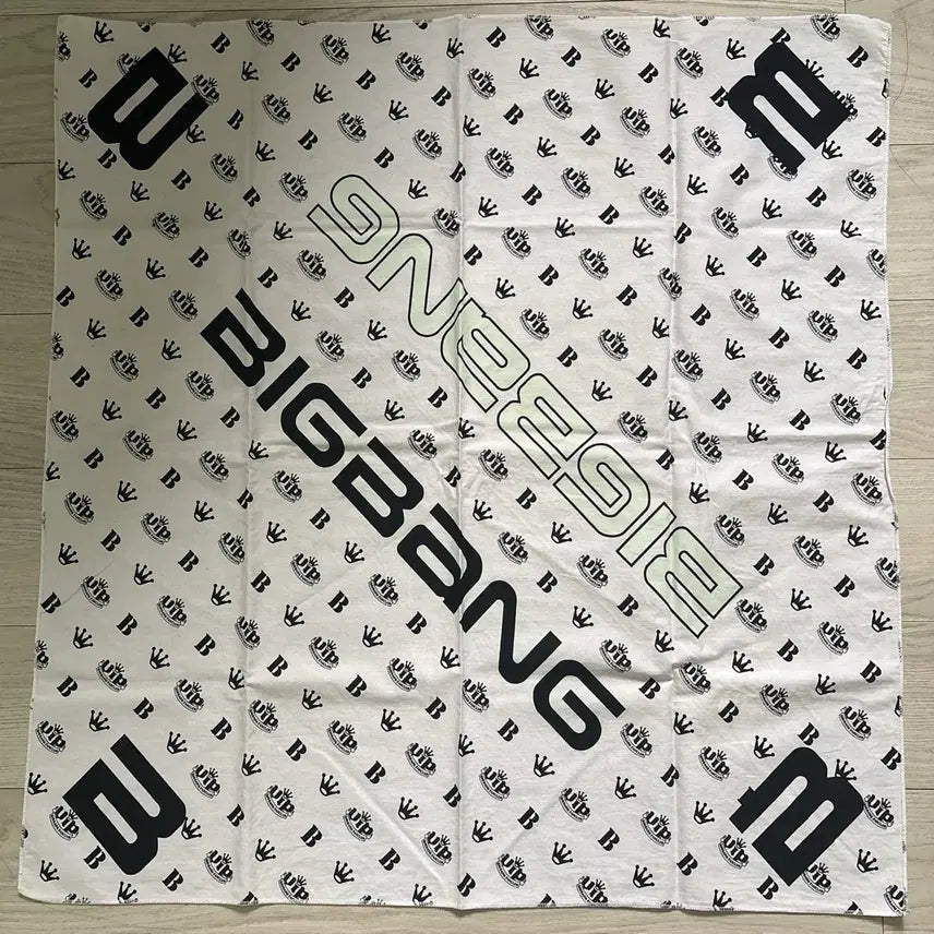 [BUNJANG] BIGBANG Bandana ver.2 / 빅뱅 두건 ver.2