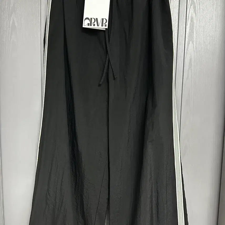 [BUNJANG] GROVE Baggy Cargo Jogger Pants / 그로브 바스락 헤더 팬츠 조거팬츠 운동 캠핑 여행 GROVE