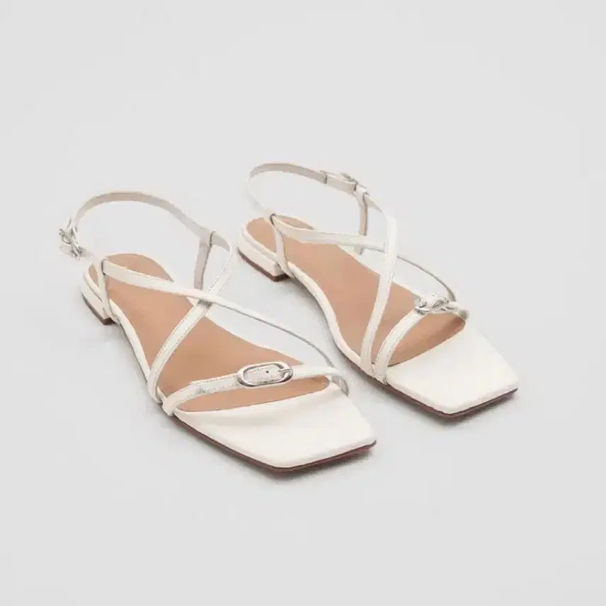 [BUNJANG] And Other Stories White Leather Strap Flat Sandals / (새상품) 앤아더스토리즈 가죽 레더 화이트 스트랩 플랫 샌들 38/245