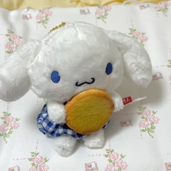 [BUNJANG] Sanrio Cinnamoroll Morinaga Collaboration Biscuit Mascot Plush / 산리오 시나모롤 모리나가 콜라보 비스킷 마스코트 인형