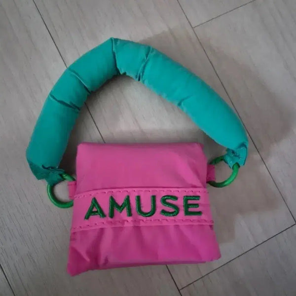 [BUNJANG] Amuse Bebe Lip Pouch / 어뮤즈 베베 립 파우치