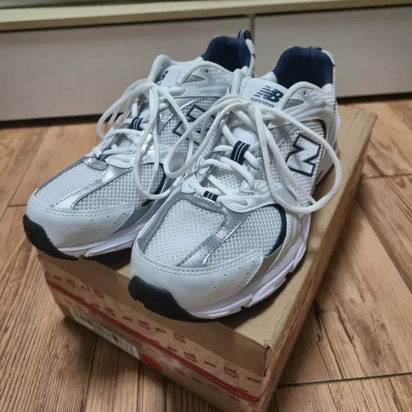 [BUNJANG] New Balance 530 White MR530SG / 뉴발란스 530 화이트 285 MR530SG