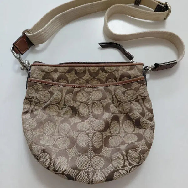[BUNJANG] Vintage Coach Signature Jacquard Crossbody Bag / 빈티지 코치 자가드 크로스백