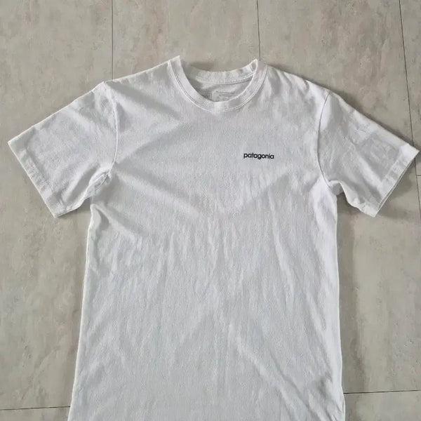 [BUNJANG] Patagonia Responsibili-Tee White T-Shirt (M) / 파타고니아 화이트 반팔티 M