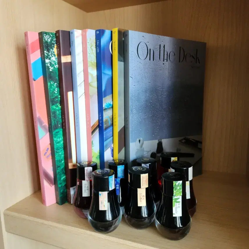 [BUNJANG] On The Desk Magazine Issues 1-8 with Ink / 문구잡지 온더데스크 1~8호( 잉크포함)