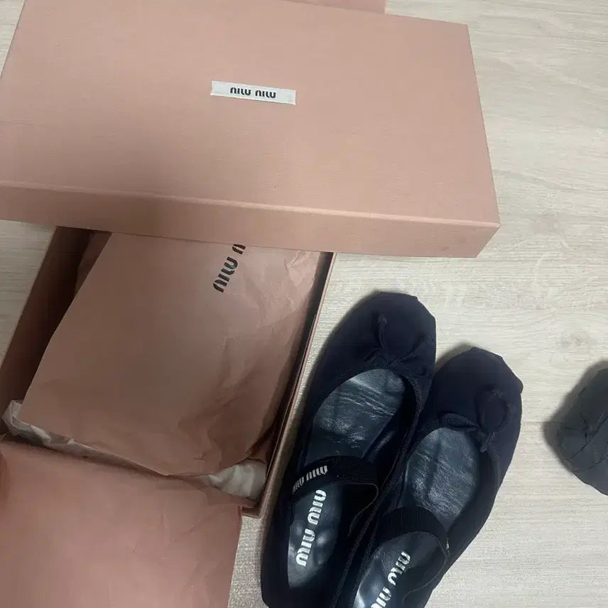 [BUNJANG] Miu Miu Ballerina Flats Suede Navy / 미우미우 발레리나 플랫  스웨이드 네이비