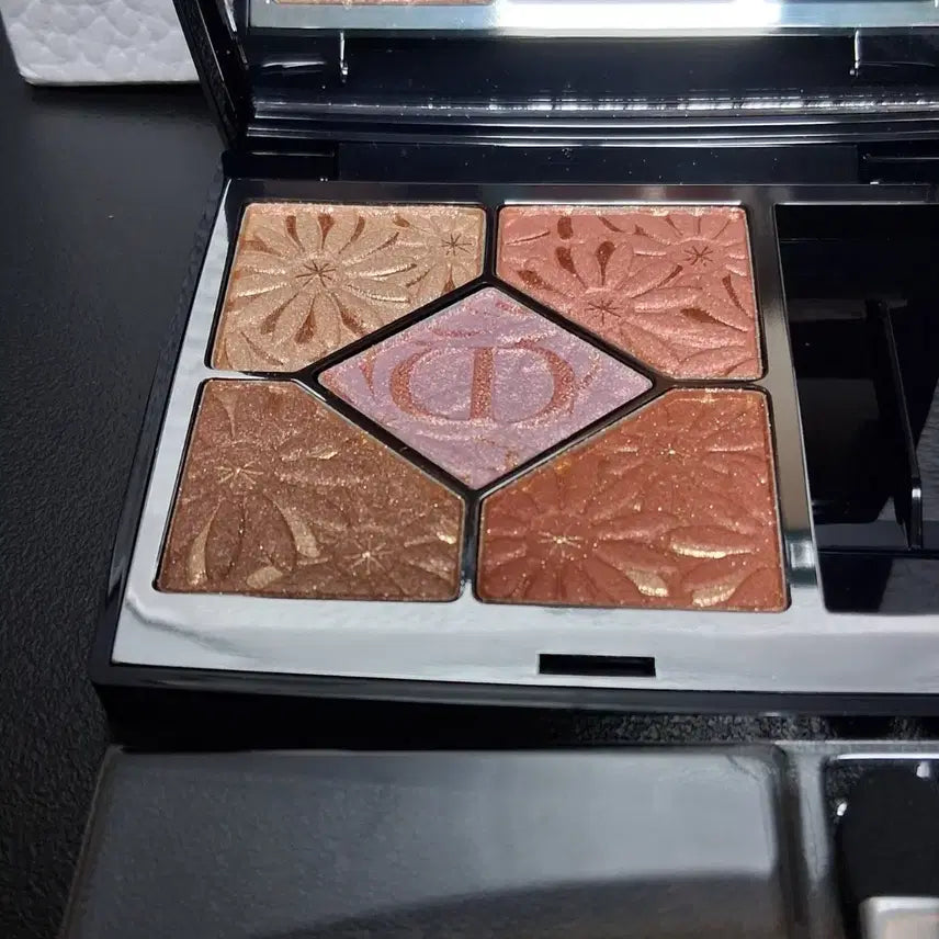 [BUNJANG] Dior Limited Edition 670 Sunset Bronze Eyeshadow / 디올한정새도우670선셋브론즈백화점새제품미사용