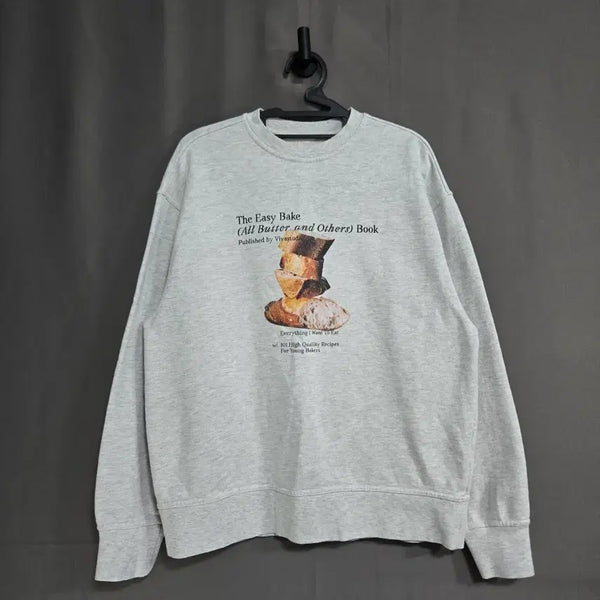 [BUNJANG] vivastudio Light Gray Bread Printing Graphic Sweatshirt / No.94 비바스튜디오 라이트 그레이 브레드 프린팅 그래픽 맨투맨