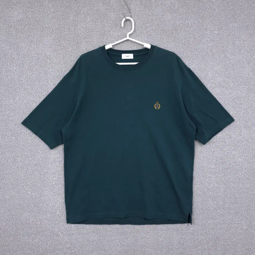 [BUNJANG] TNGT 24SS Men's Mini Embroidery Short-Sleeve T-Shirt Size 110 / TNGT(티엔지티) 24SS 남성 미니자수 반팔 티셔츠 110