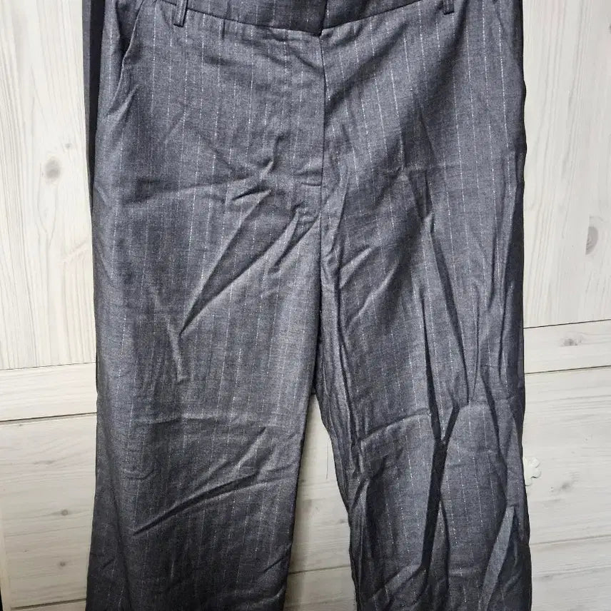 [BUNJANG] Gangjame Stripe Slacks Grey / 강자매 스트라이프 슬랙스 그레이