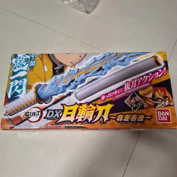 [BUNJANG] Demon Slayer Zenitsu Nichirin Sword DX (Unsealed) / 귀멸의 칼날 DX 젠이츠 일륜도 개봉품
