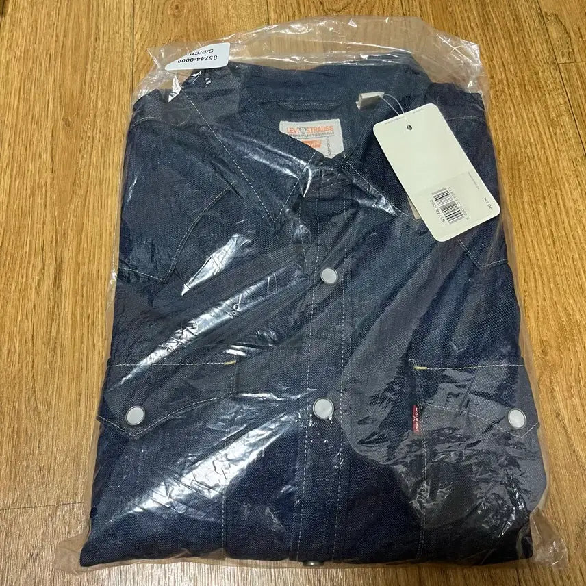[BUNJANG] Levi's Bastow Western Denim Shirt Dark Blue S / 새제품 [리바이스] 바스토우 웨스턴 데님 셔츠 s 진청 블루 s 90사이