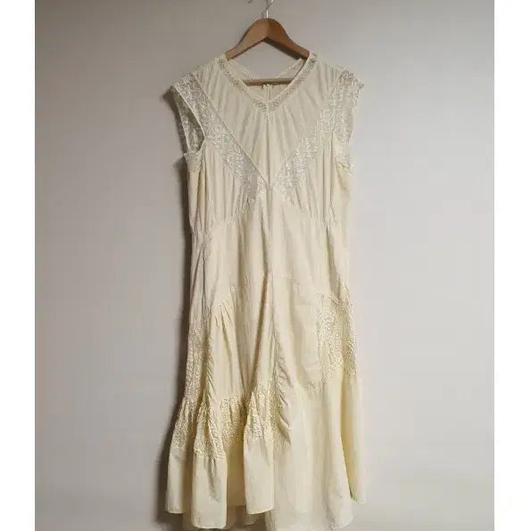 [BUNJANG] System Lace Block Cream Dress Size 55 / 시스템 SYSTEM 레이스 블록 크림 원피스 55사이즈 정품