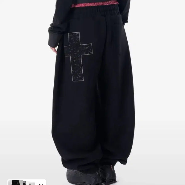 [BUNJANG] ARCAM Laced CROS2 Patch Sweatpants (Black) / 아캄 Laced CROS2 Patch Sweatpants (Black)