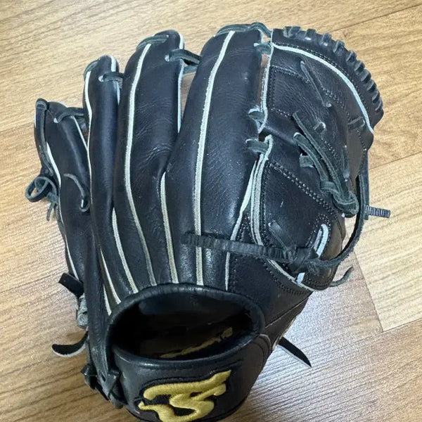 [BUNJANG] Fandom Custom Pitcher's Glove / 팬덤 투수 오더 글러브