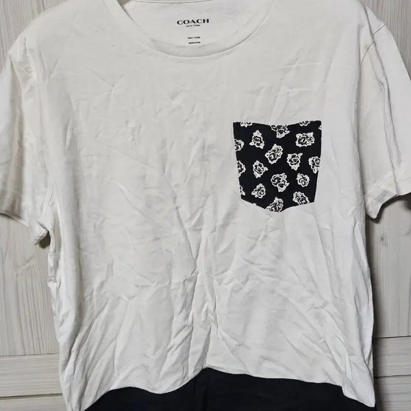 [BUNJANG] Coach Cotton Short Sleeve T-Shirt White Black Pattern Pocket / 코치 반팔티셔츠 화이트 블랙 패턴 포켓