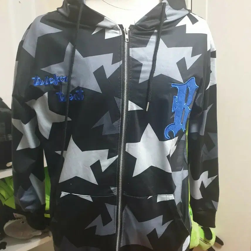 [BUNJANG] Cyberpunk Hoodie / 사이버펑크옷 후드
