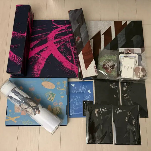 [BUNJANG] GwiyaGok Jinx Black Cat Power Acrylic North Pole Fox, Bomtoon Apping Sahwa Signature / 귀야곡 징크스 흑묘력 아크릴 북극여우, 봄툰 어핑 사화 시그 사랑하는소년